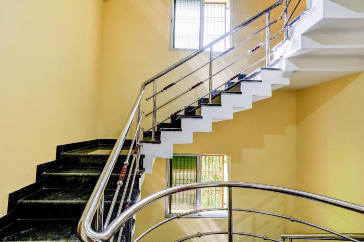 Goroomgo Neelachal Holiday Nibasa Puri Near Sea Beach Area - Perfect Location With Excellent Service Awarded Exteriér fotografie